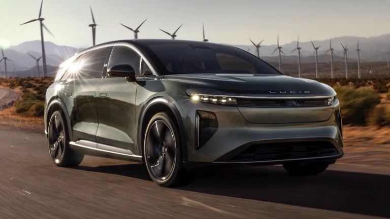 Lucid Gravity Touring