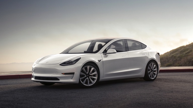 Tesla Model 3 Long Range AWD